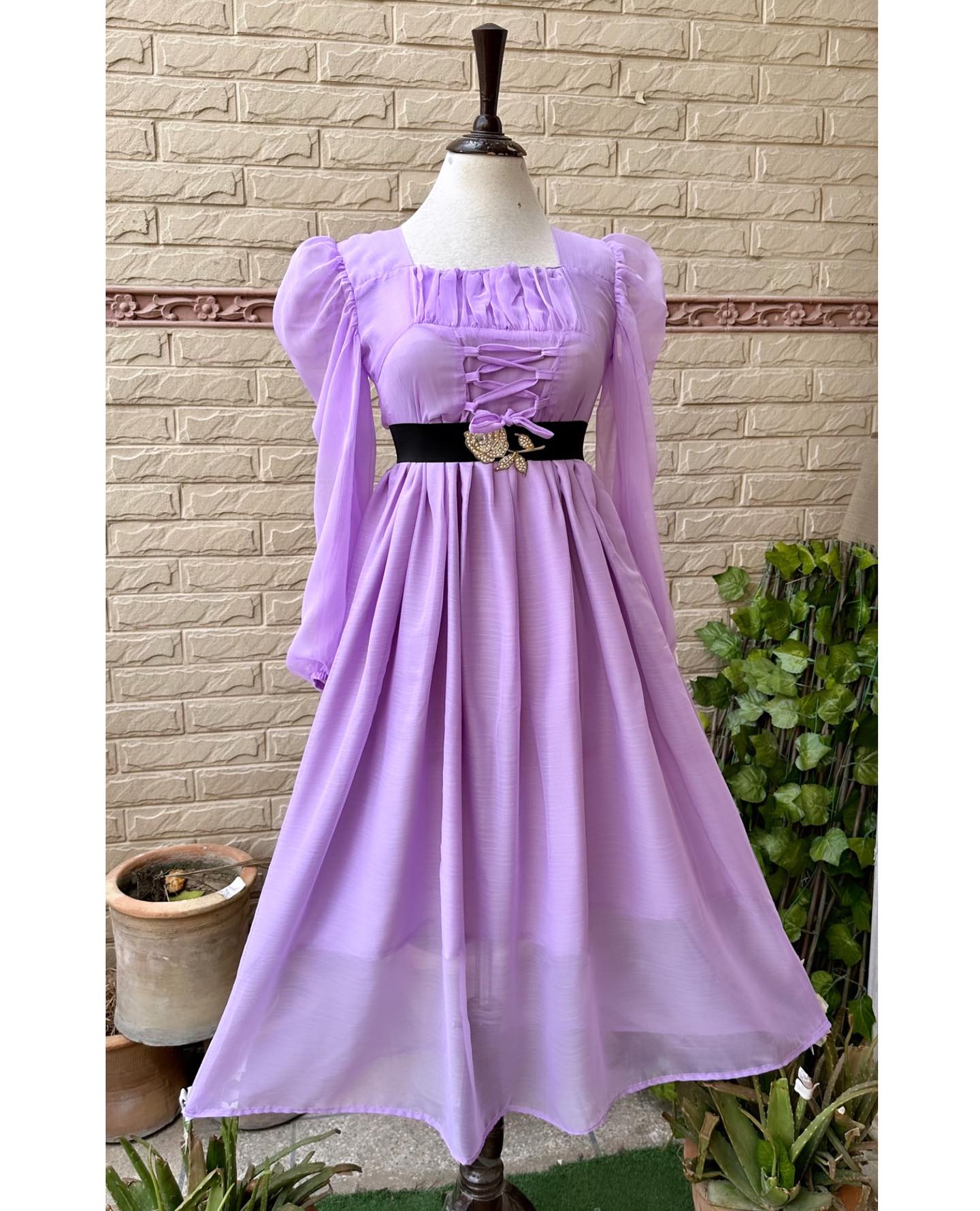 Chiffon fabric lilac colour elegant frock